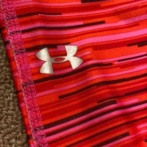 Under Armour heat gear leggings (size S)